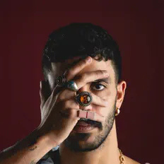 Escucha a החצר האחורית של ג'וני, mira videos musicales, lee su biografía, consulta las fechas de las gira y más.