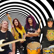 Ascolta Luxthereal, guarda video musicali, leggi la biografia, vedi le date del tour & altro!