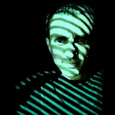 Listen to ER-SEEn, watch music videos, read bio, see tour dates & more!