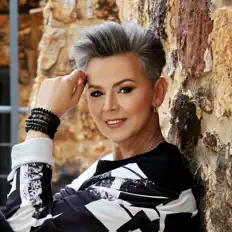 Listen to Jennifer Zamudio, watch music videos, read bio, see tour dates & more!