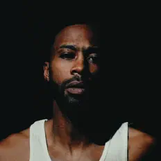 聆聽 Caligrafi Jones、觀看音樂影片、閱讀小傳、查看巡演日期等！