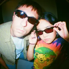 Escucha a cheese touch, mira vídeos musicales, lee la biografía, consulta fechas de giras y mucho más.