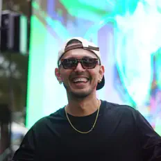Listen to Tavz, watch music videos, read bio, see tour dates & more!