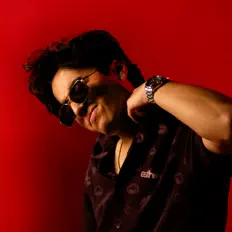 Listen to AyeTee, watch music videos, read bio, see tour dates & more!