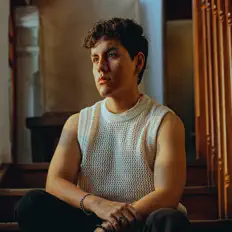 Ouça Romel Chávez, assista a videoclipes, leia a biografia, veja as datas das turnês e mais!