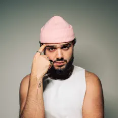 Escucha a ELEHA, mira videos musicales, lee su biografía, consulta las fechas de las gira y más.