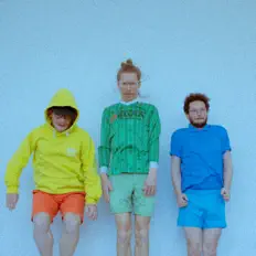 daltonists सुनें, म्यूज़िक वीडियो देखें, बायो पढ़ें, दौरे की तारीखें और बहुत कुछ देखें!