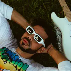 Ascolta Marko Level, guarda video musicali, leggi la biografia, vedi le date del tour & altro!
