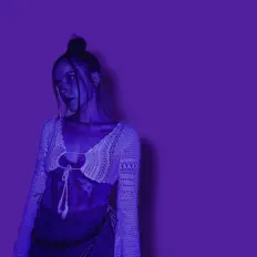 Posłuchaj wykonawcy LØDA LYN, obejrzyj teledyski, przeczytaj biografię, zobacz daty tras koncertowych i nie tylko!