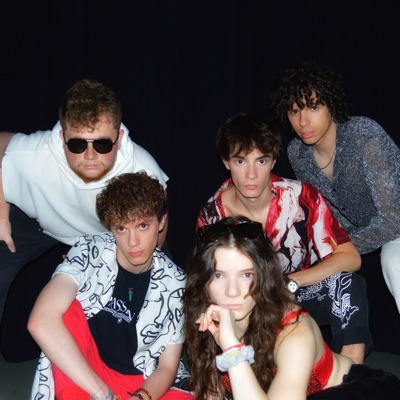 Listen to Platinum Moon, watch music videos, read bio, see tour dates & more!