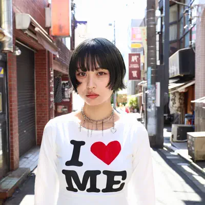 Listen to Yuzu Minato, watch music videos, read bio, see tour dates & more!