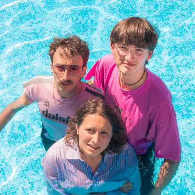 Listen to Juicy Lemon Club, watch music videos, read bio, see tour dates & more!