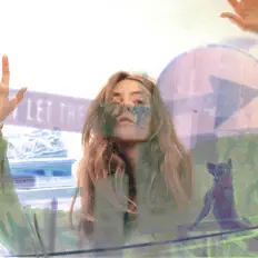 收听 Viderpoll、观看音乐视频、阅读小传、查看巡演日期等 ！