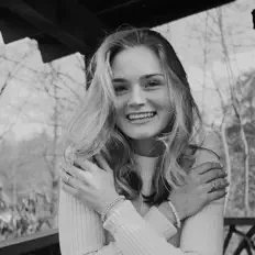 Dengarkan Piper Grant, tonton video musik, baca bio, lihat tanggal tur & lainnya!