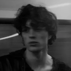 Dengarkan FERDI, tonton video musik, baca bio, lihat tanggal tur & lainnya!