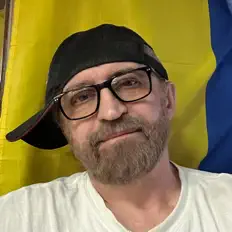 Posłuchaj wykonawcy Alexei Basarab, obejrzyj teledyski, przeczytaj biografię, zobacz daty tras koncertowych i nie tylko!