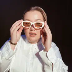 Ακούστε περιεχόμενο από SCOTTIE, παρακολουθήστε μουσικά βίντεο, διαβάστε το βιογραφικό, δείτε ημερομηνίες περιοδείας, και πολλά ακόμη!