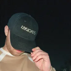 收听 im.ok、观看音乐视频、阅读小传、查看巡演日期等 ！