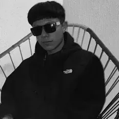 Escucha a Golden GS, mira vídeos musicales, lee la biografía, consulta fechas de giras y mucho más.