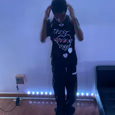 Ascolta Luhhh jd, guarda video musicali, leggi la biografia, vedi le date del tour & altro!