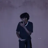 Dengarkan undefined, tonton video musik, baca bio, lihat tanggal tur & lainnya!