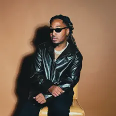 Foreverr सुनें, म्यूज़िक वीडियो देखें, बायो पढ़ें, दौरे की तारीखें और बहुत कुछ देखें!