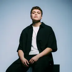 Escucha a Ramses Rico, mira vídeos musicales, lee la biografía, consulta fechas de giras y mucho más.