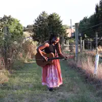 Posłuchaj wykonawcy undefined, obejrzyj teledyski, przeczytaj biografię, zobacz daty tras koncertowych i nie tylko!