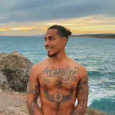 收听 Fran fino、观看音乐视频、阅读小传、查看巡演日期等 ！