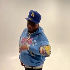 Écoutez Agee, regardez des vidéoclips, lisez la biographie, consultez les dates de tournée et plus encore !