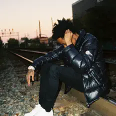 Listen to LuhhCraig, watch music videos, read bio, see tour dates & more!