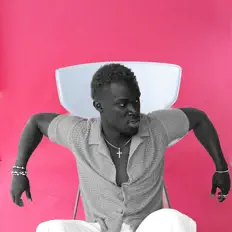 Ouça Lesléy, assista a videoclipes, leia a biografia, veja as datas das turnês e mais!