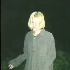 收听 Mavo、观看音乐视频、阅读小传、查看巡演日期等 ！