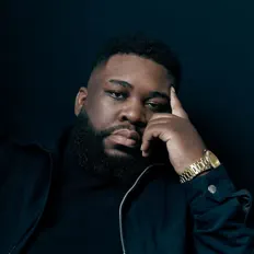 收听 Isaac M.、观看音乐视频、阅读小传、查看巡演日期等 ！