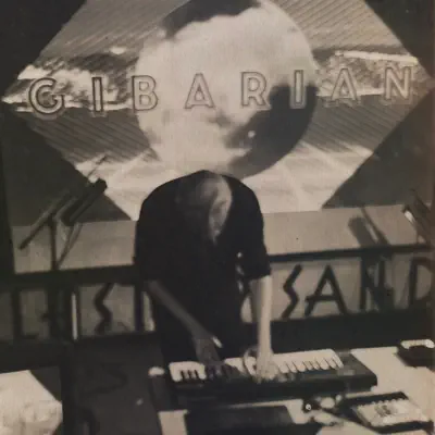 收听 Gibarian、观看音乐视频、阅读小传、查看巡演日期等 ！