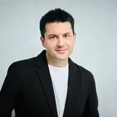 Christian Erny: песни, клипы, биография, даты выступлений и многое другое.