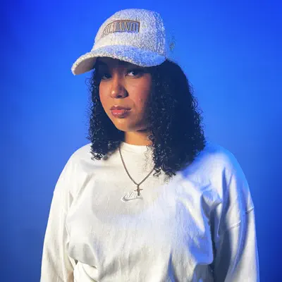 Listen to Ambar Free, watch music videos, read bio, see tour dates & more!