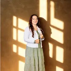 Ascolta Gracia, guarda video musicali, leggi la biografia, vedi le date del tour & altro!