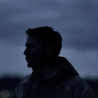 Poslechněte si interpreta undefined, sledujte hudební videa, přečtěte si životopis, podívejte se na data turné a další informace.