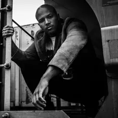 Gilbere Forté सुनें, म्यूज़िक वीडियो देखें, बायो पढ़ें, दौरे की तारीखें और बहुत कुछ देखें!