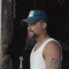 Écoutez Jay Kutcher, regardez des vidéoclips, lisez la biographie, consultez les dates de tournée et plus encore !
