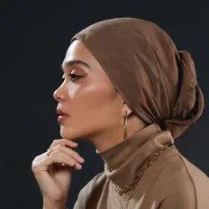 Dengarkan Agseisa, tonton video musik, baca bio, lihat tanggal tur & lainnya!