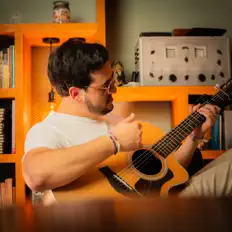 Ouve Alexis Cobo, vê vídeos de música, lê a biografia, vê as datas da digressão e muito mais!