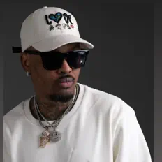 Escucha a Jay Brixxx, mira vídeos musicales, lee la biografía, consulta fechas de giras y mucho más.