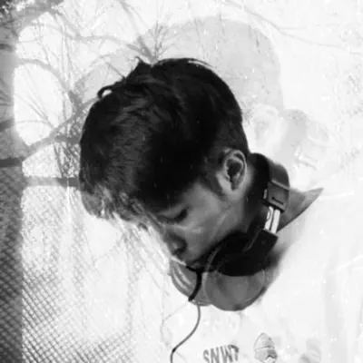 Listen to Boybeck, watch music videos, read bio, see tour dates & more!