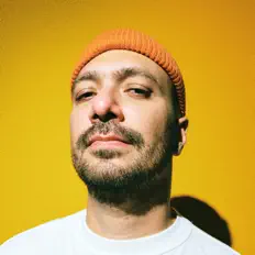 Hör dir GABRY an, schau dir Musikvideos an, lies die Biografie, finde Tourdaten und mehr!