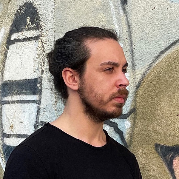 Luca Maniaci's avatar