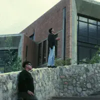 收听 undefined、观看音乐视频、阅读小传、查看巡演日期等 ！