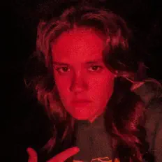 聆聽 Ann McKay、觀看音樂影片、閱讀小傳、查看巡演日期等！