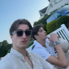 Ascolta Batemæn, guarda video musicali, leggi la biografia, vedi le date del tour & altro!